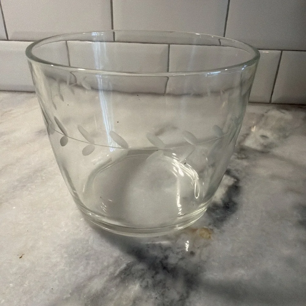 Vintage Unique Wood Lazy Susan Bar  Ice/glasses Holder 0021
